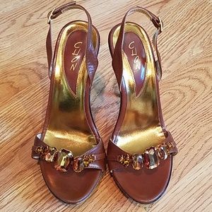 Never Worn Chon Heels